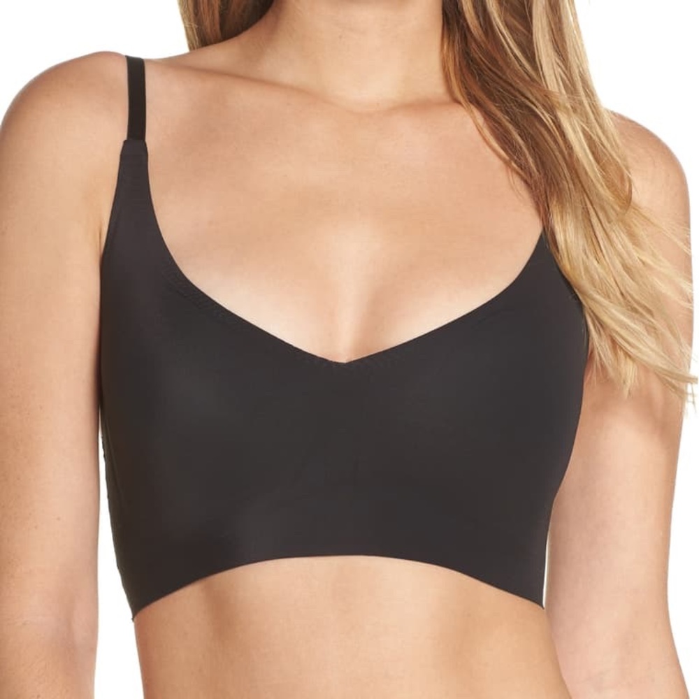 TRUE & CO TRIANGLE CONVERTIBLE BRA 💖IN STORES💖NWT